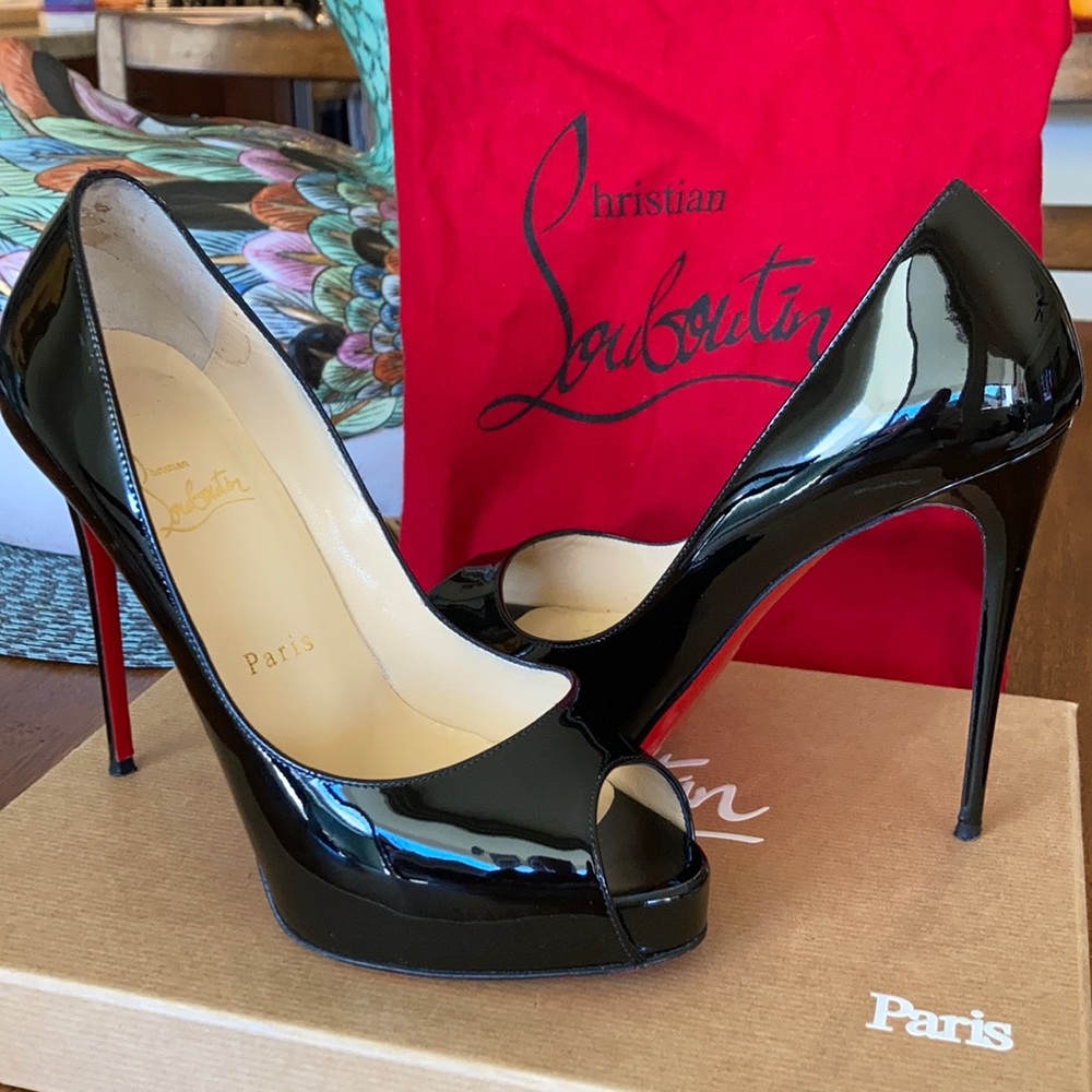 US 7.5 - 120mm Black New Very Prive Louboutin’s